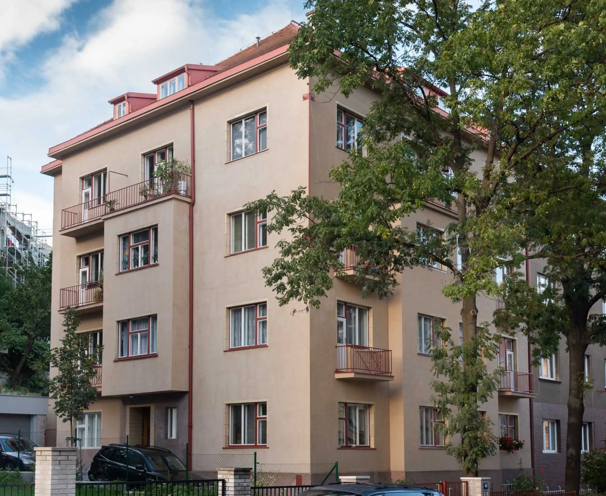 Rekonstrukce a zateplení fasád – fotografie 18 z 18
